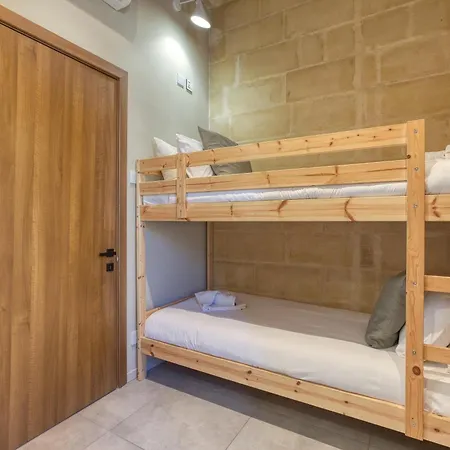 Stunning 3br Townhouse With Private Rooftop Access By 360 Estates Lejlighed *