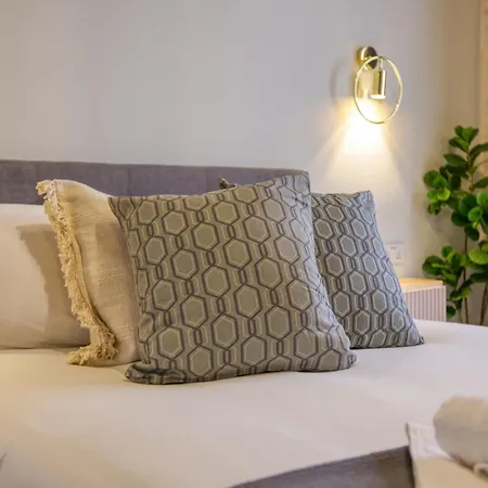 Lejlighed Stunning 3br Townhouse With Private Rooftop Access By 360 Estates *