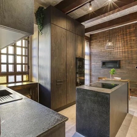 Lejlighed Stunning 3br Townhouse With Private Rooftop Access By 360 Estates Paola