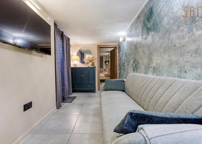 Appartement Stunning 3br Townhouse With Private Rooftop Access By 360 Estates Paola