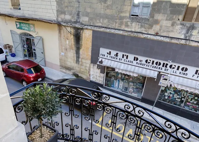 Stunning 3br Townhouse With Private Rooftop Access By 360 Estates Appartement *