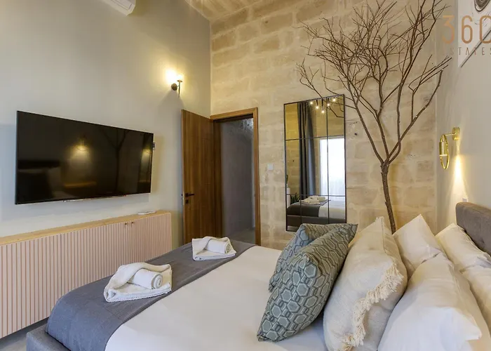 Stunning 3br Townhouse With Private Rooftop Access By 360 Estates Appartement *