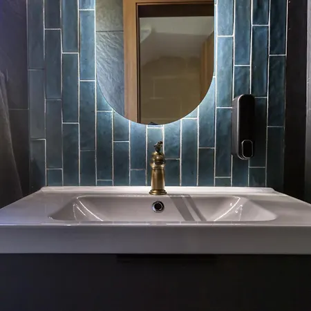 Stunning 3br Townhouse With Private Rooftop Access By 360 Estates 아파트 *