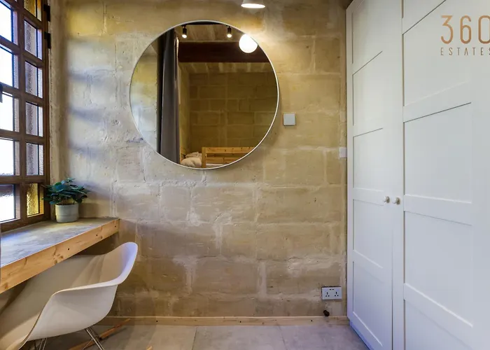 Appartamento Stunning 3br Townhouse With Private Rooftop Access By 360 Estates Paola