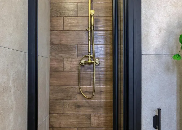 Stunning 3br Townhouse With Private Rooftop Access By 360 Estates Appartamento