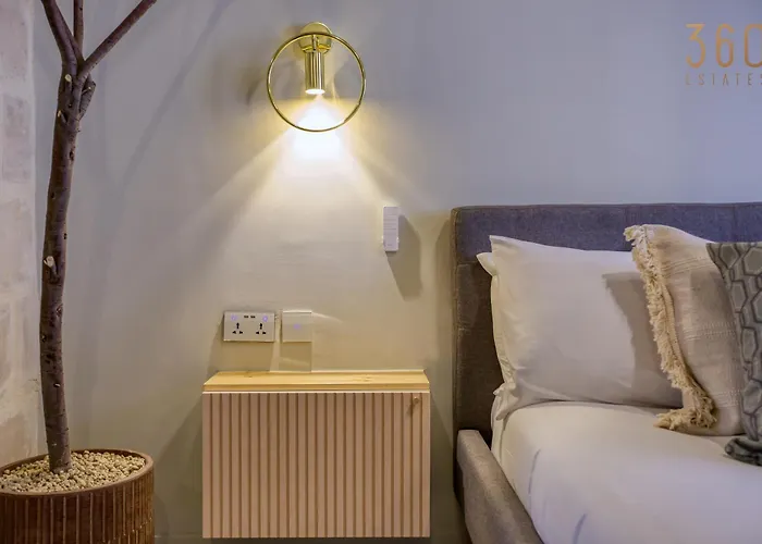 Stunning 3br Townhouse With Private Rooftop Access By 360 Estates Lägenhet Paola